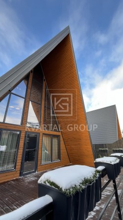 A-Frame будинок 116 м² з дизайнерським ремонтом. Буча - фото 1