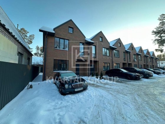 Таунхаус поруч з Центральним Парком, БЕЗ КОМІСІЇ Ирпень