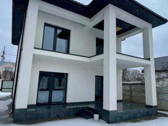 Продається якісно збудований двоповерховий будинок у м. Буча Буча