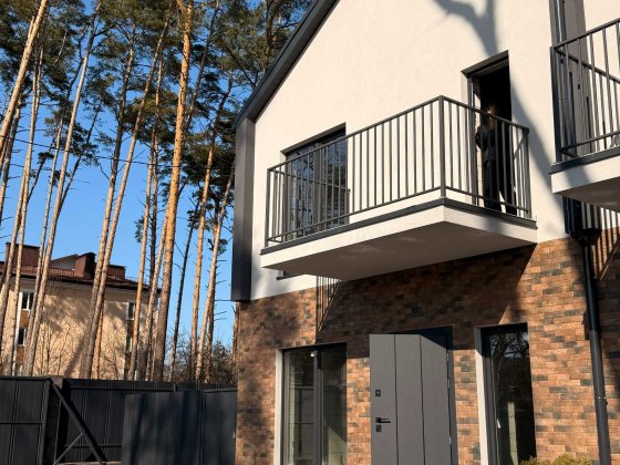 Чудовий дуплекс, сосни, ГАЗ. Без комісії! Буча