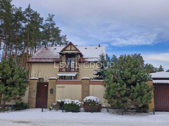 Ексклюзивний будинок з ремонтом в Лісовій Бучі – Ваш новий дім Буча