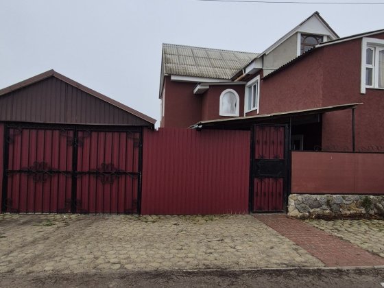 Продаж будинку на Луці Сумы