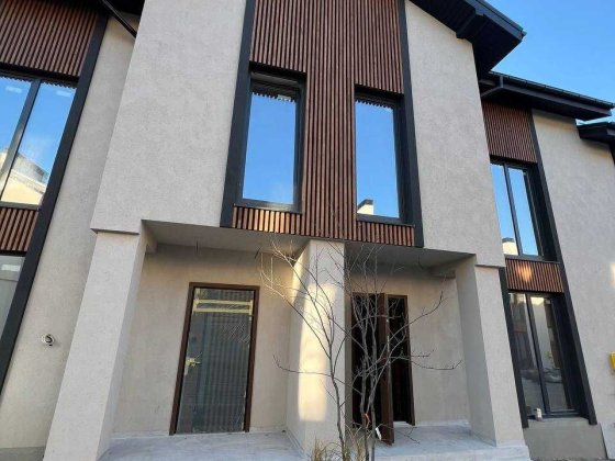 Продаж трьохповерхового таунхаусу, вул. Мечнікова Ірпінь