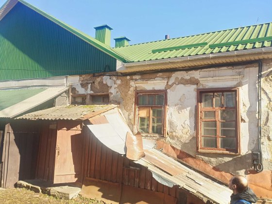 Центральний ринок, частина будинку Полтава