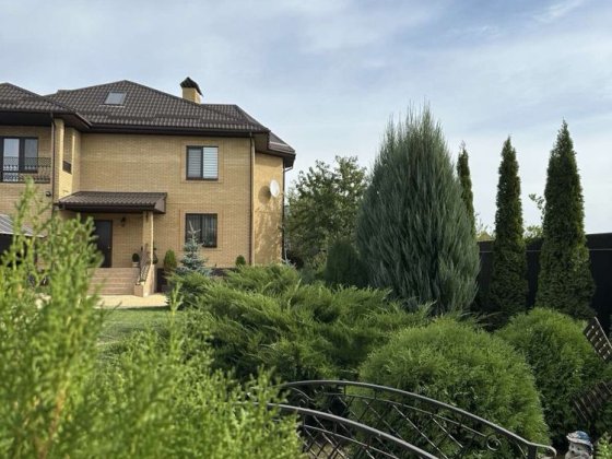 Продам шикарний будинок в Сумах Сумы