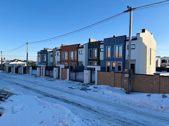 Стильний котедж з ідеальним плануванням у ЖК Amster Ровно