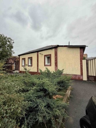 Частина будинку стадіон "Ворскла" з косметичним ремонтом - фото 1