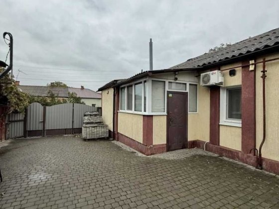 Частина будинку 70 м2, 3 кімнати, двоконтурний котел, ст-н "Ворскла" Полтава