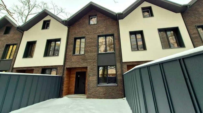 Таунхаус біля Центрального парку - фото 1