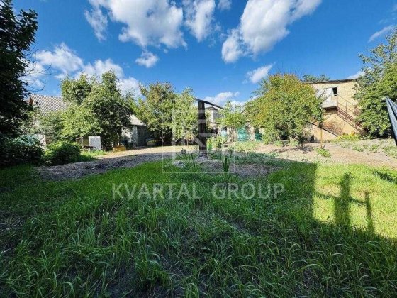 1/2 будинку на ділянці 10 соток м. Ірпінь Ірпінь