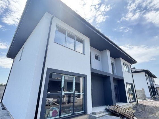 Продам котедж масив Газовик, Червоні гори