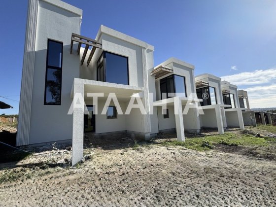 Елітний Таунхаус на В.Александрі -Хотинська, зданий Чернівці