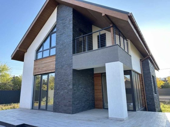 Продаж будинку. 212 м2. Гараж + тераса. Поділ. №14674 Полтава