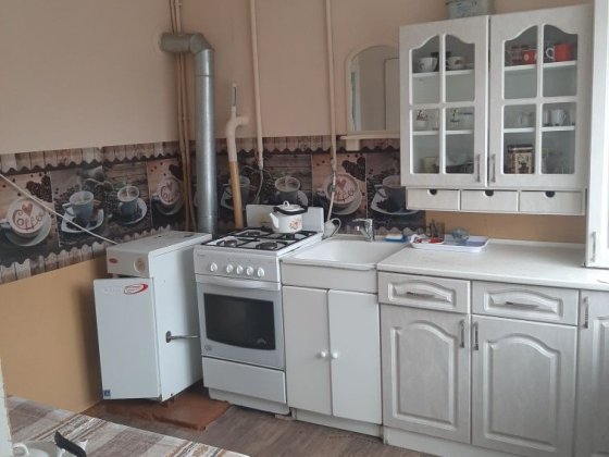 Будинок з приватизованою ділянкою. Центр. Чернівці