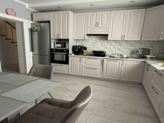 Розумний будинок 180 кв.м., 2-поверховий, 2022 рік, 4 кімнати Полтава