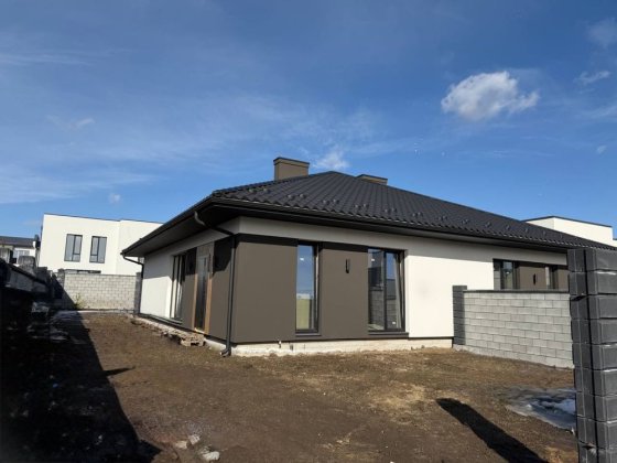 Продаж котеджу на Щасливому Рівне