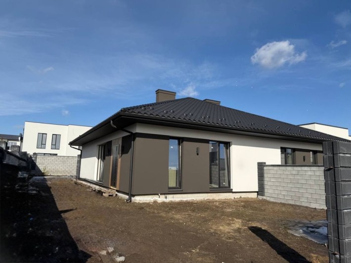 Продаж котеджу на Щасливому - фото 1