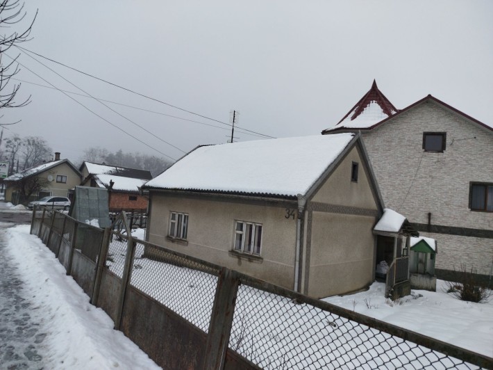 Будинок на приватизованій землі , можна під комерцію- 0.0435 Кемпінг - фото 1