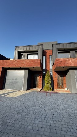 Продаж Дуплекса частково з ремонтом - фото 1