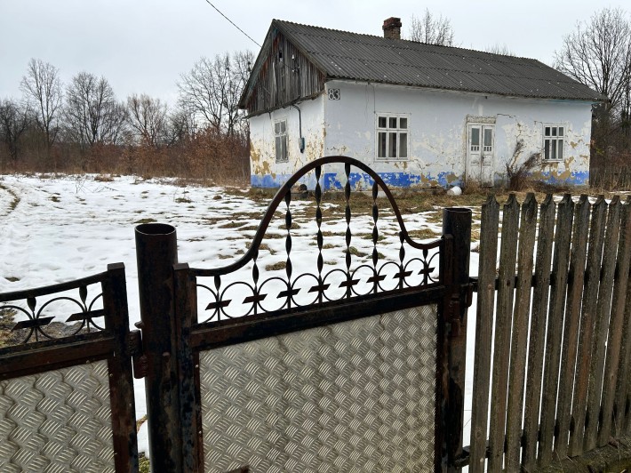 Будинок із земельною ділянкою 80 сотик - фото 1