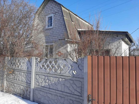 Продам дачу в межах міста Чернигов