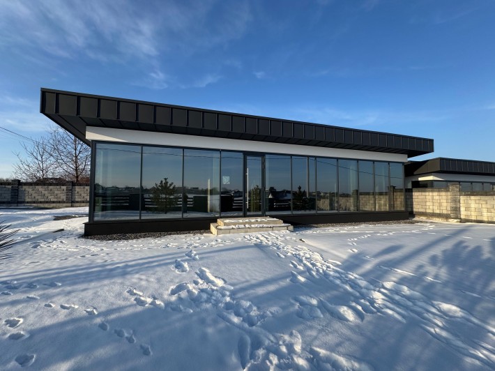 Продаж сучасного будинку - фото 1