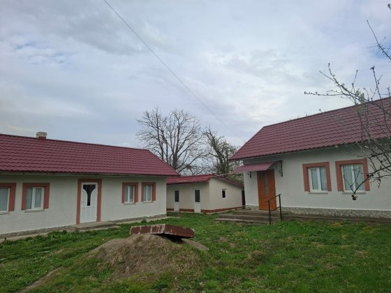 Продаж господарства в Кіцманському р-ні Чернівці