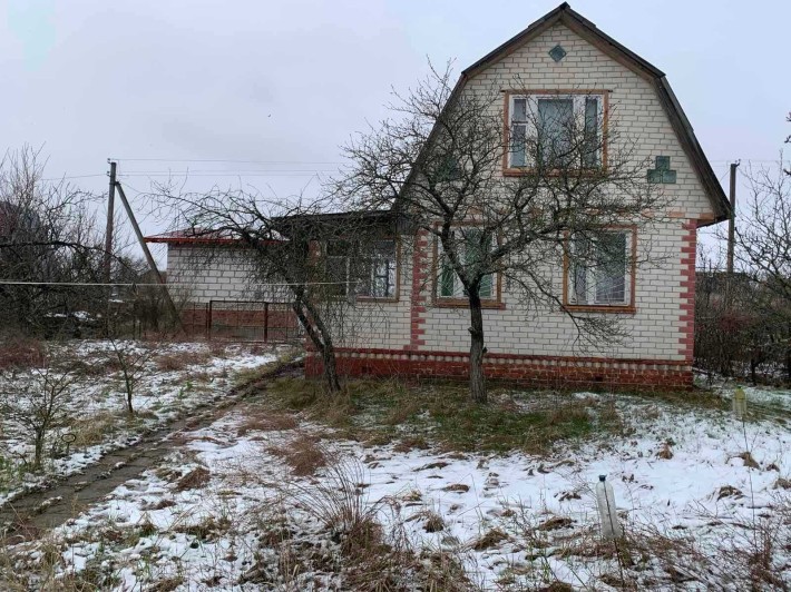 Продам дачу 5 соток з цегляним двоповерховим будинком. - фото 1