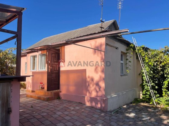 Продається будинок з ремонтом р-н санаторій «Україна»(Євідновлення) Черкаси