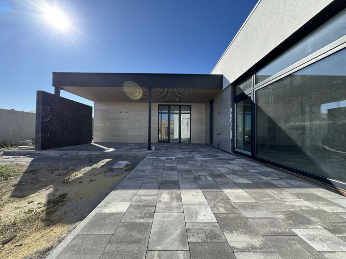 Продам статусний будинок в р-ні Епіцентру - фото 1