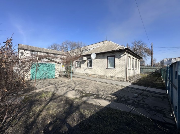 Продаж будинку вул.М. Залізняка 98 - фото 1