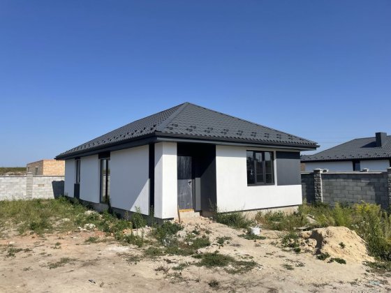 Будинок за Акційною Ціною на Льонокомбінаті з Комунікаціями Ровно