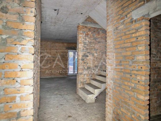 Продаж будинку біля метро Житомирська Київ