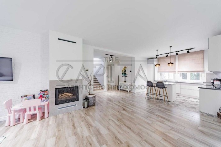 Продаж 2-поверхового будинку, 200 м2, Дарницький р-н, Осокорки. - фото 1