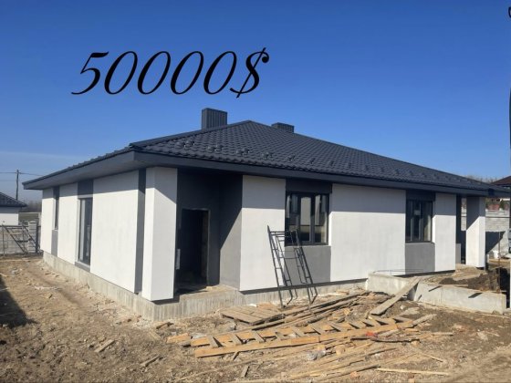 Котедж з мережами та парканом. Житинське Кільце. Ровно