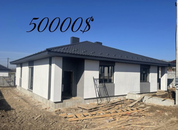 Котедж з мережами та парканом. Житинське Кільце. - фото 1