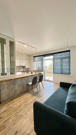 Продам СУЧАСНИЙ УКОМПЛЕКТОВАНИЙ ТАУНХАУС з ділянкою, Дослідна станція - фото 1