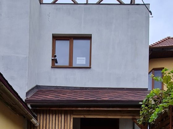 Продаж сучасного двоповерхового будинку в районі  Дастору. Ужгород