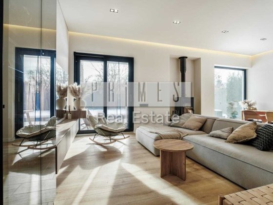 Продаж / Будинок 160 м2, Київ, Дарницький район, вул. Садова, 35 Киев