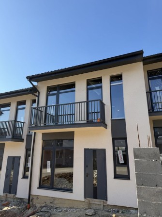 Котедж в Ужгороді поряд з рестораном Limoncello - фото 1