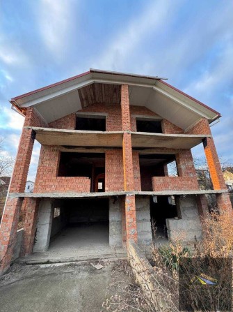 Будинок-коробка в р-ні «Епіцентру» - фото 1