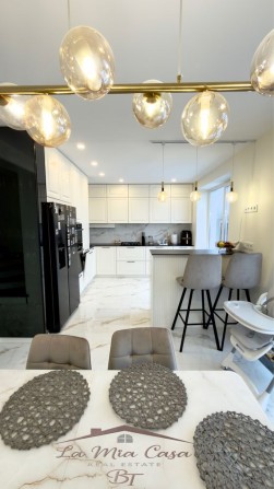 Продаж елітного таунхауса, з меблями та технікою. Руська - фото 1