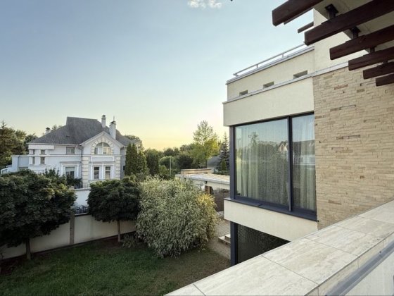 Без% Продаж елітного котеджу на Русанівських садах Садова 8 м Київ