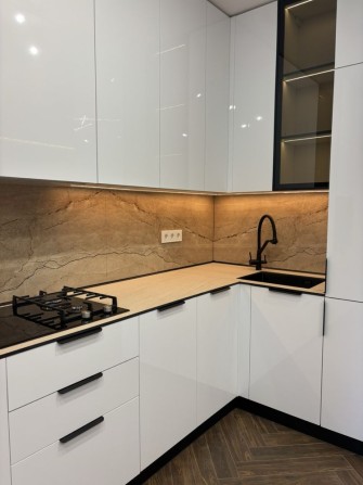 Продаж Таунхаус з меблями/на початку дослідноі  станціі/Довженко - фото 1