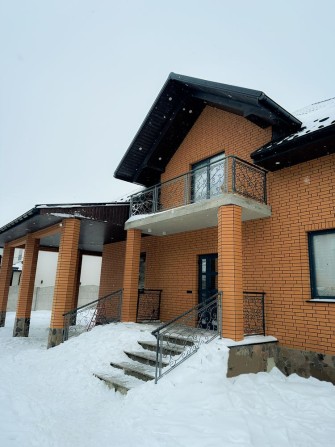 Будинок в Червоних Горах, 10 соток - фото 1