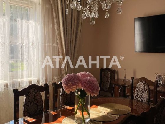 Затишний будинок на Федьковича Чернівці