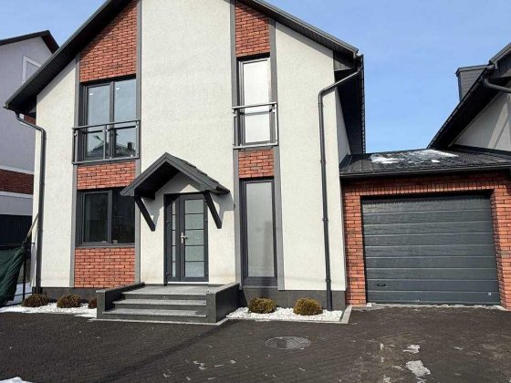 Продаж таунхаусу  вул. Горіхівська, Роша Чернівці