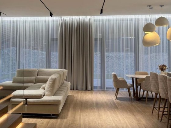 Продаж сучасного будинку з ремонтом Чернівці