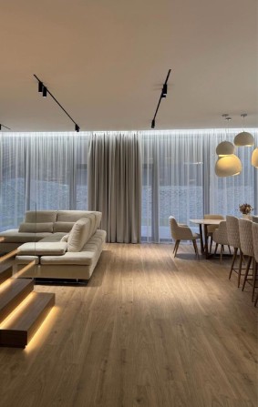 Продаж сучасного будинку з ремонтом - фото 1