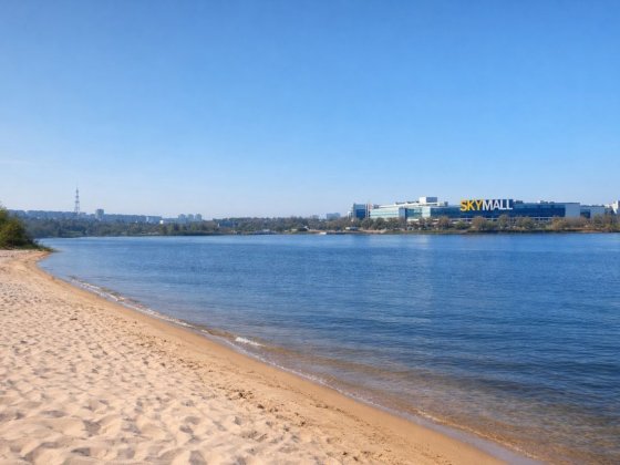 Будинок біля Дніпра в Києві | 200 м² | 6 соток | 100 м до води Киев